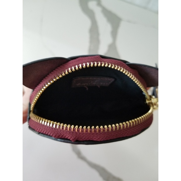 NEIMAN MARCUS cat ears coin wristlet purse FIRM - Picture 2 of 3